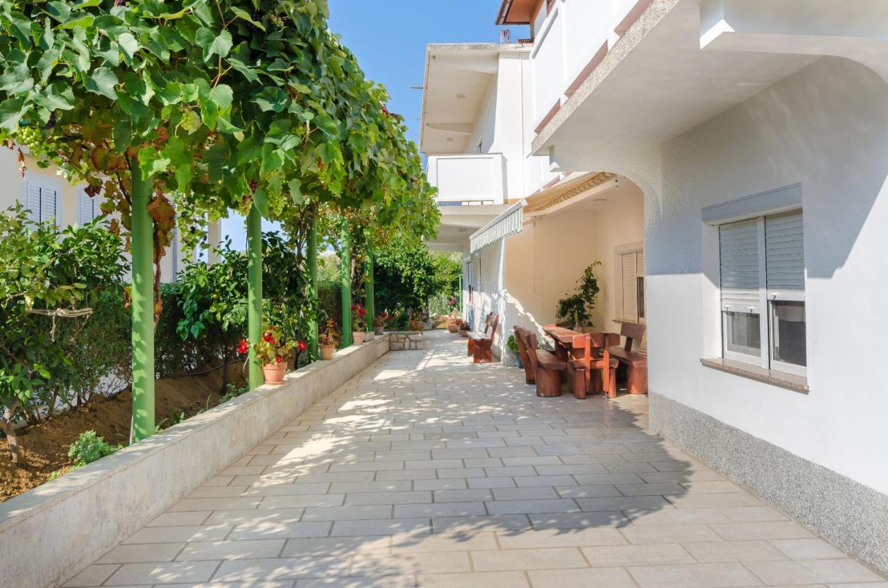 Apartments Ruza A Lopar Εξωτερικό φωτογραφία