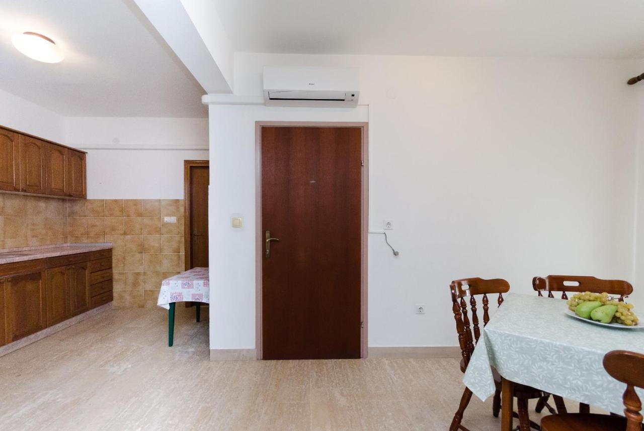 Apartments Ruza A Lopar Εξωτερικό φωτογραφία