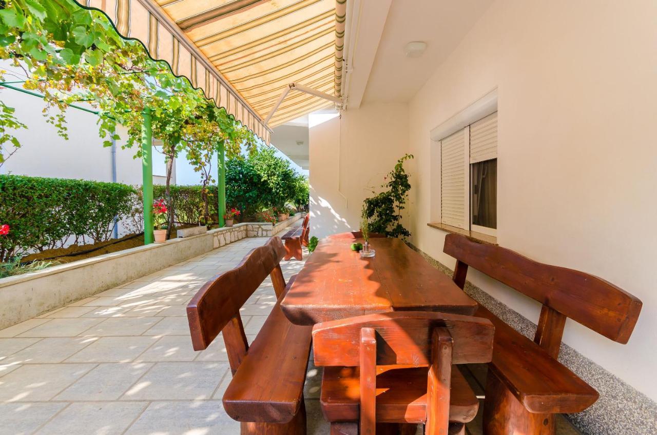 Apartments Ruza A Lopar Εξωτερικό φωτογραφία